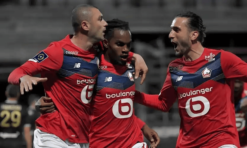 法甲焦点战：巴黎圣日耳曼VS里尔，争冠关键一役